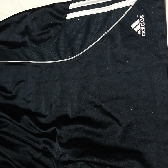 108 Adidas athletic shorts 2xl. Navy - Picture 3 of 9